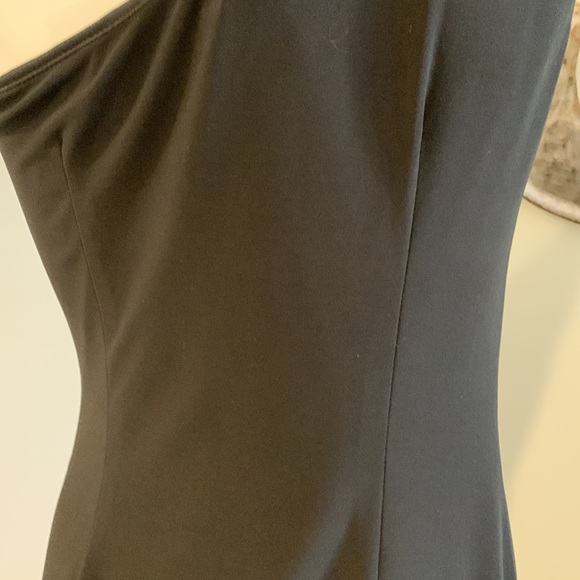 Frank Lyman - One Shoulder Black Cocktail Dress with Bling side, sz 8, NWT - Picture 4 of 7